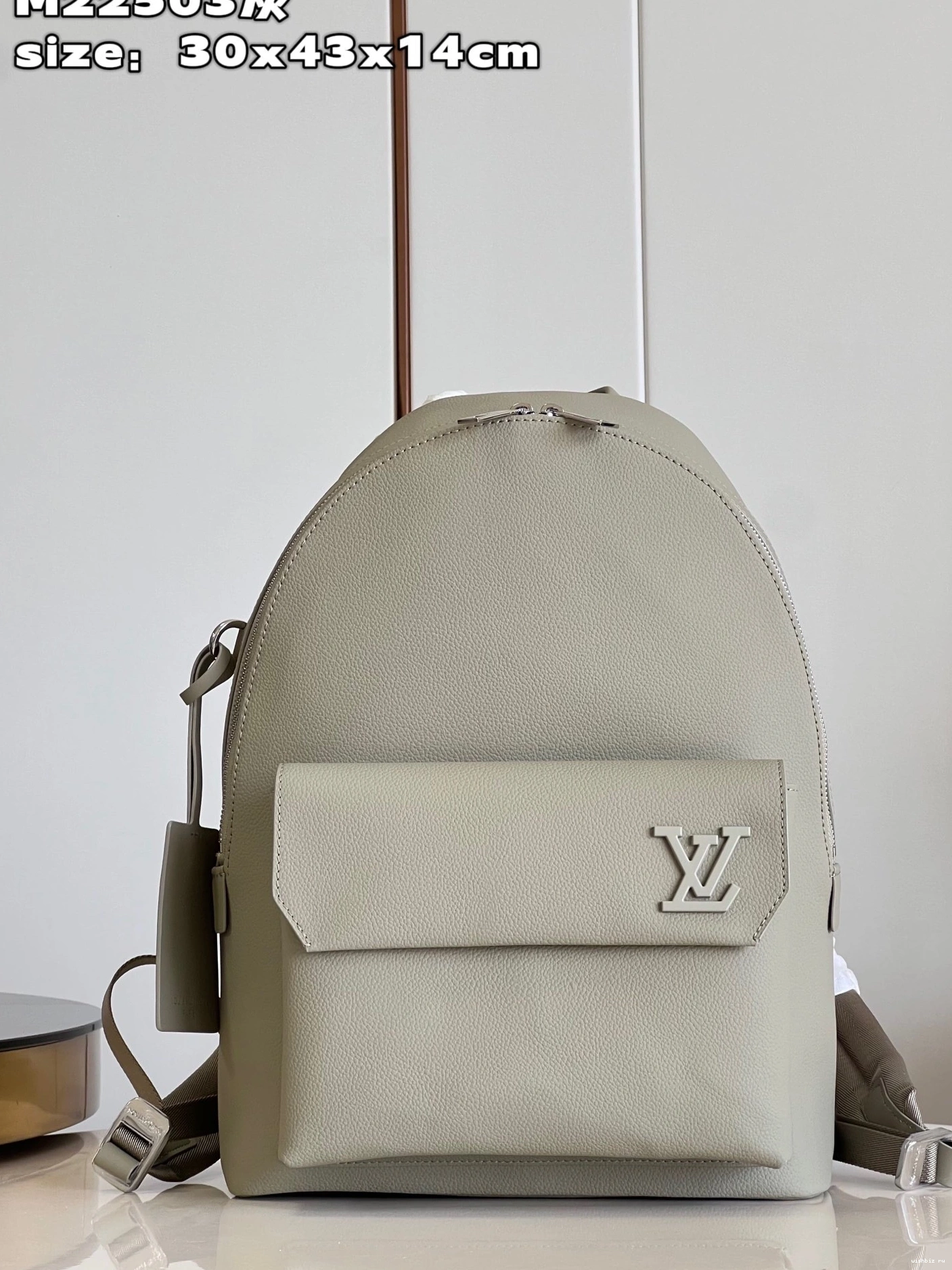WIS BACKPACK VUITTON LOUIS TAKEOFF 0819